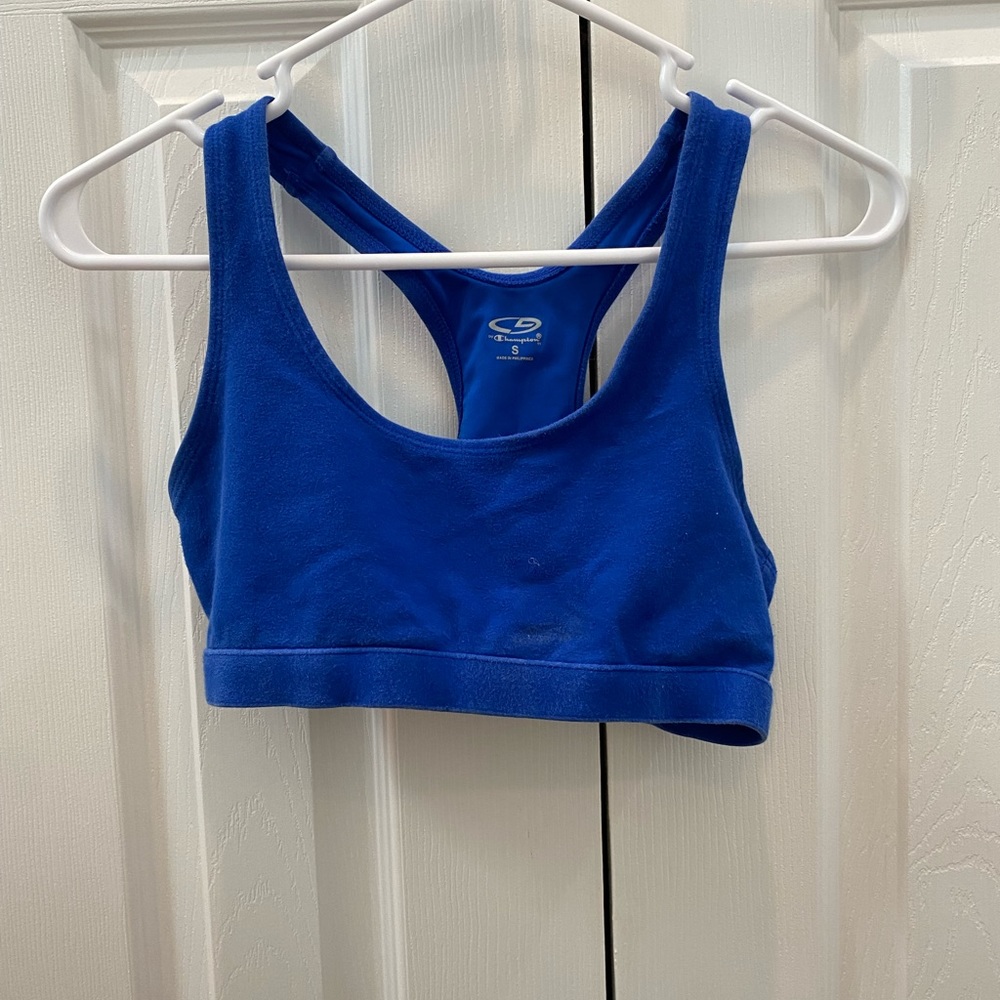 Champion sports bra size small no padding or inserts.